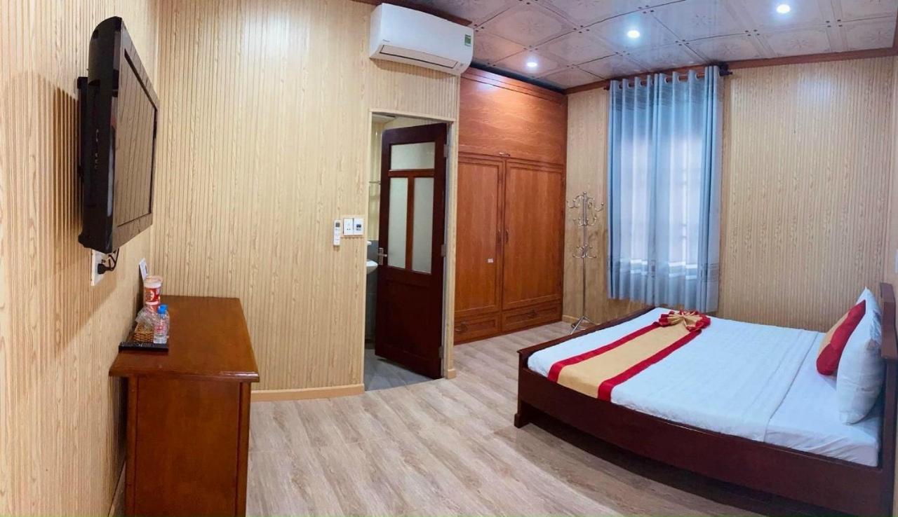 Hoa Sua Hotel 붕타우 외부 사진
